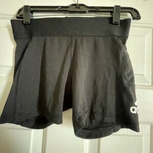 Women’s Adidas Aeroready 3-inch shorts (leggings) - small